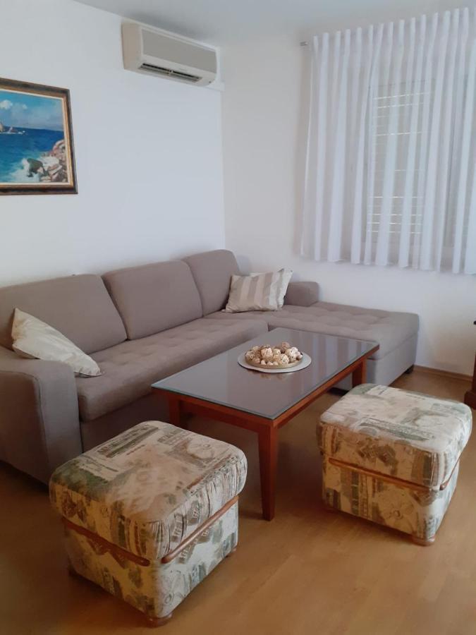 Apartman Mira Makarska Exterior foto